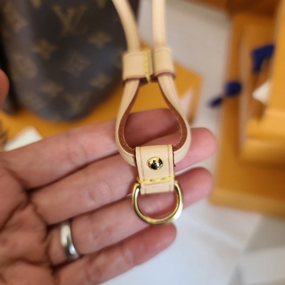 Louis Vuitton Neverfull PM - Picture 6 of 16